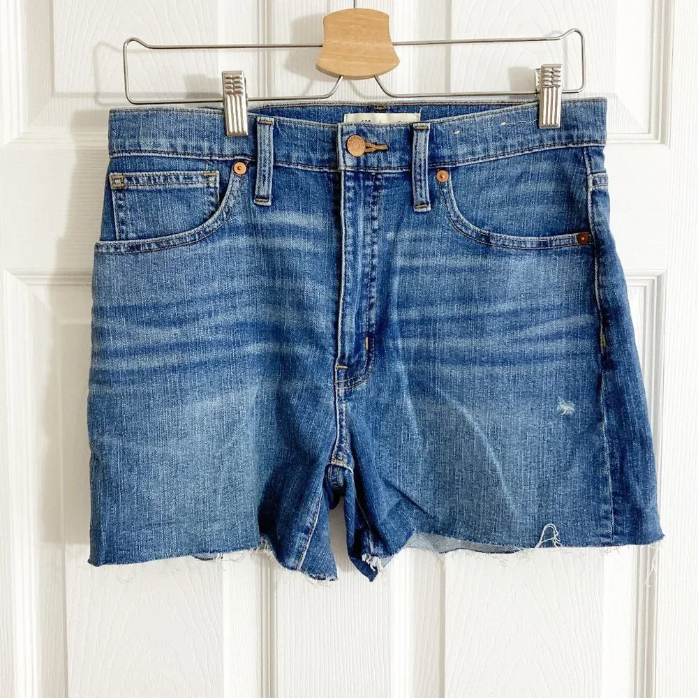 Madewell High Rise Denim Shorts Size 27 Medium Wash Distressed Raw Hem